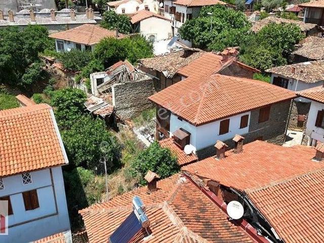 Birgi'de Hem Modern,hem Otantik Müstakil Ev