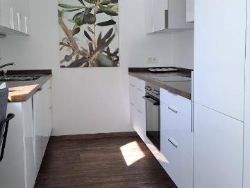 BIRGITZ PROVISIONSFREI großzügige, helle 4 Zimmer Wohnung, 106 m2, sofortiger Bezug möglich