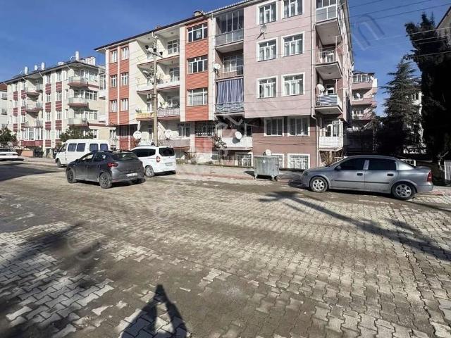 Birimden Satılık Full Bakımlı Güneş İçinde Daire Altunkalem Mah