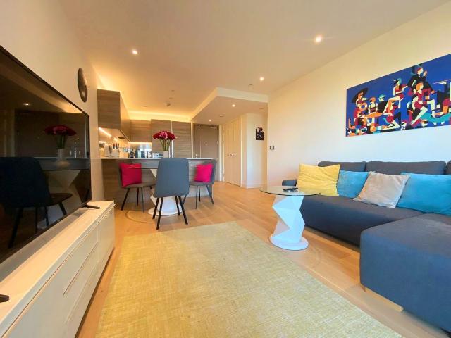 Biring House, London SE18, 1 bed flat to rent, £2,000 pcm | PrimeLocation