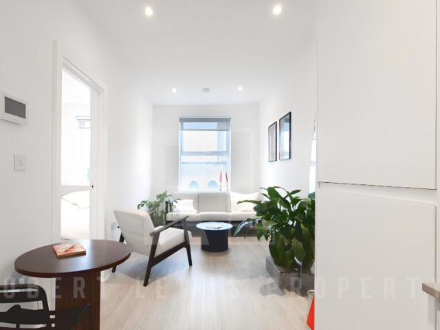 Birkbeck Mews, London E8, 1 bed flat to rent, £1,750 pcm | PrimeLocation