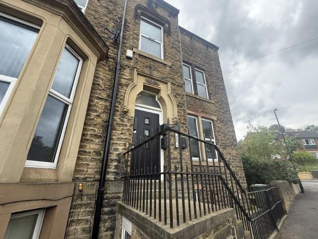 Birkby Lodge Road
