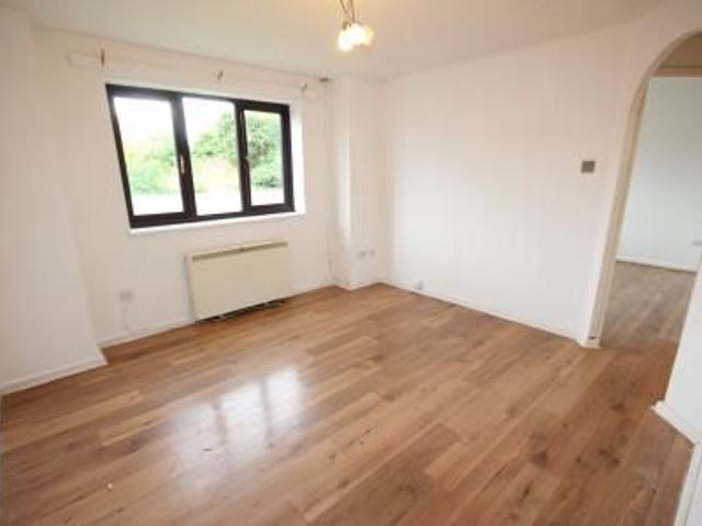 Birkdale Avenue, Branston, DE14