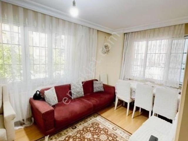 Birken Emlaktan Evren Caddesinde Geniş Giriş Kat Satılık 2+1