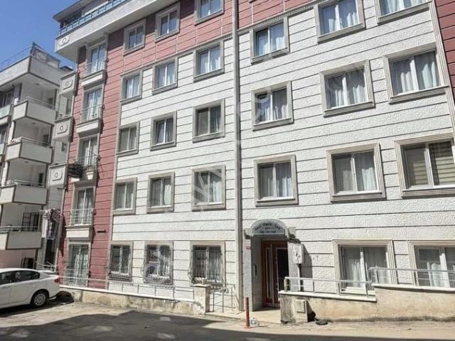 Birken Emlaktan Evren Caddesinde Geniş 3+1 Kiralık Daire
