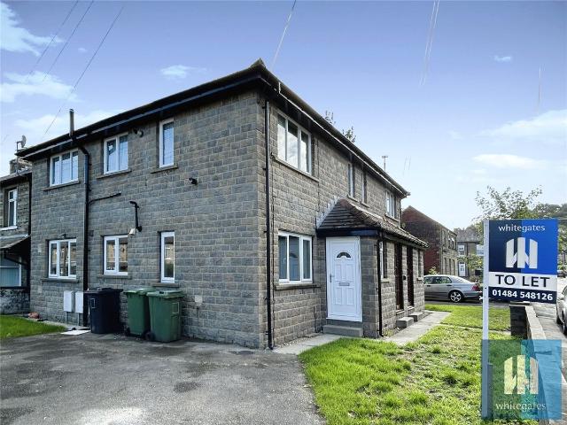 Birkhouse Lane, Moldgreen, Huddersfield HD5, 1 bed flat to rent, £675 pcm | PrimeLocation