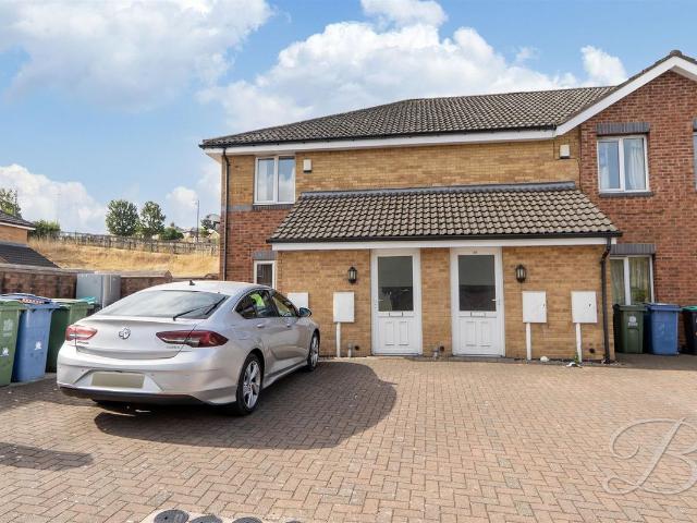 Birkland Street, Mansfield NG18, 1 bed flat to rent, £695 pcm | PrimeLocation