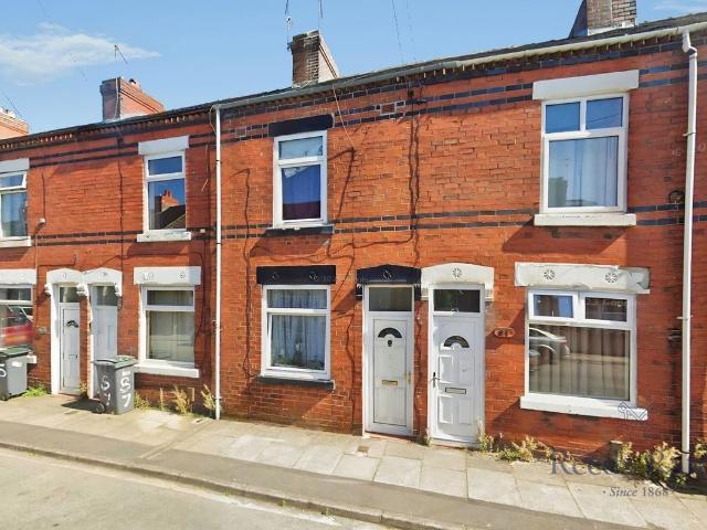 Birks Street, Stoke On Trent ST4, 2 bed terraced house to rent, £700 pcm | PrimeLocation
