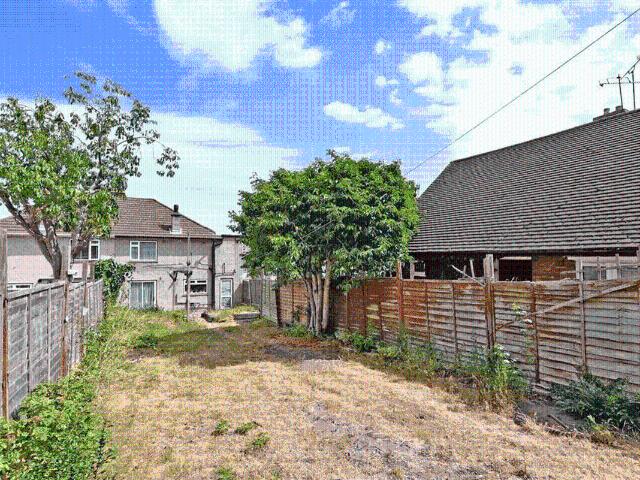 Birling Road, Erith DA8, 5 bed semi detached house to rent, £2,700 pcm | PrimeLocation