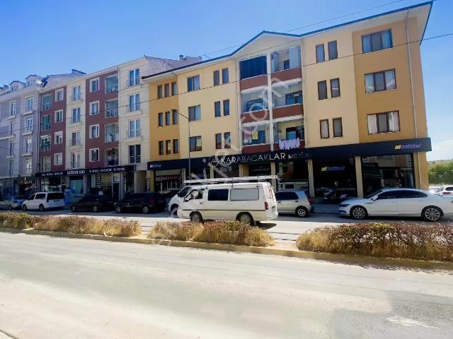Birlik Cad Kiralık 2,5 +1 Asansörlü Daire