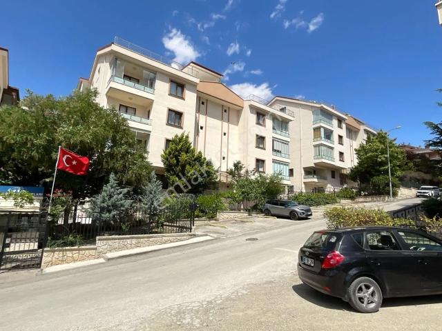 Birlik Mah Özün Birlik Park Sti Full Eşyalı 4+1 Kiralık Daire