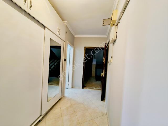 Birlik Mahallesi 459.cadde'de Yüksek Giriş 4,5+1 Kiralık Daire.