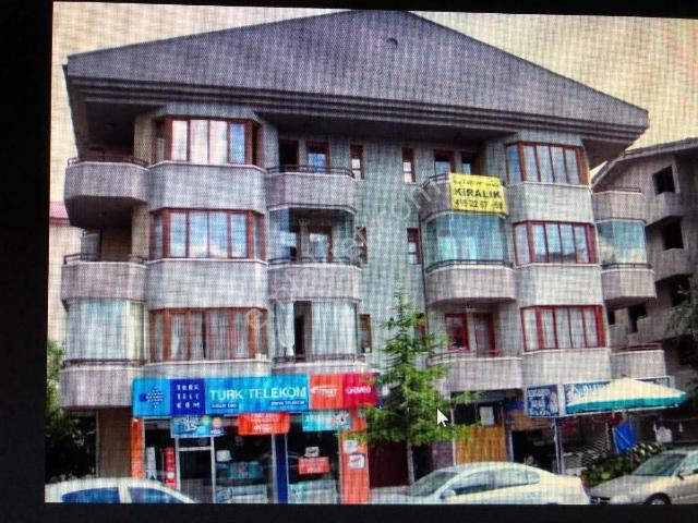 Birlik Podgorista Caddesi Üzeri 4+1 Kombili 180m2 Açık Otoparkl