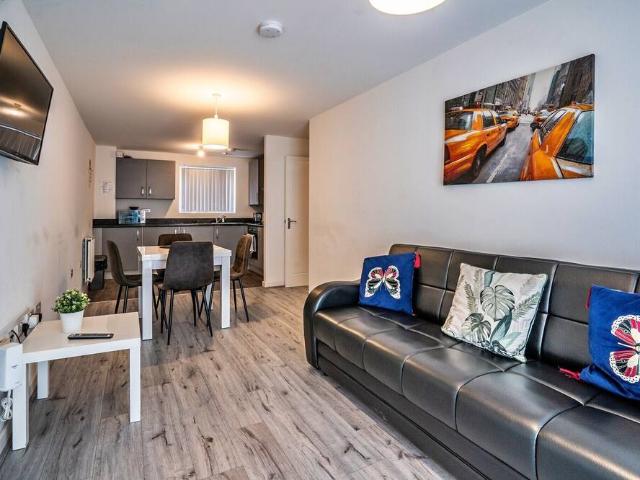 Birmingham, B42 2GP, United Kingdom | 1 bed apartment for rent #147739218 | Rentberry