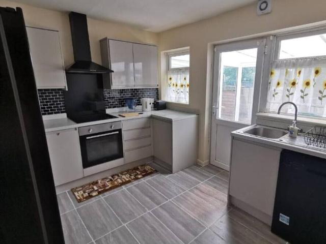 Birmingham, B44 0TA, United Kingdom | 3 bed house for rent #98035522 | Rentberry