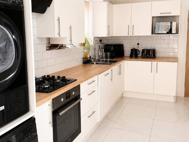 Birmingham, B44 0TA, United Kingdom | 4 bed house for rent #171438437 | Rentberry