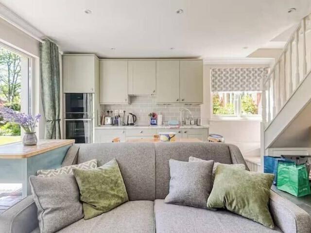 Birmingham, B13 9TF, United Kingdom | 1 bed house for rent #95964229 | Rentberry
