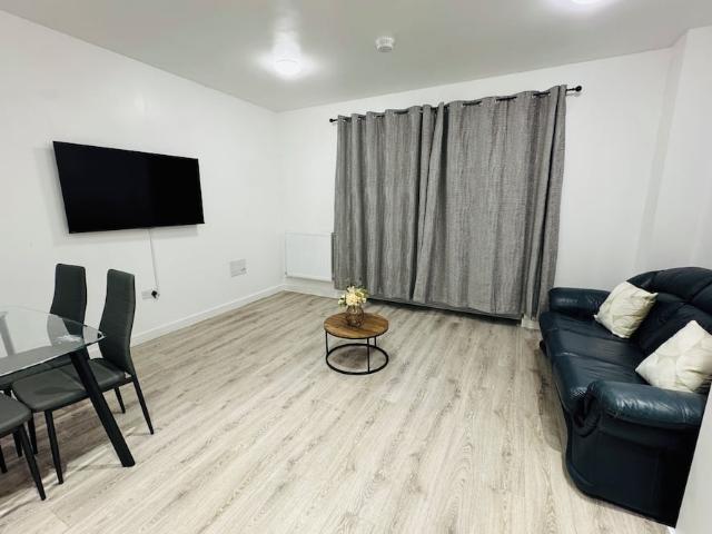 Birmingham, B12 9AR, United Kingdom | 3 bed house for rent #172265527 | Rentberry