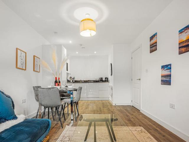 Birmingham, B12 0AL, United Kingdom | 2 bed apartment for rent #147349543 | Rentberry
