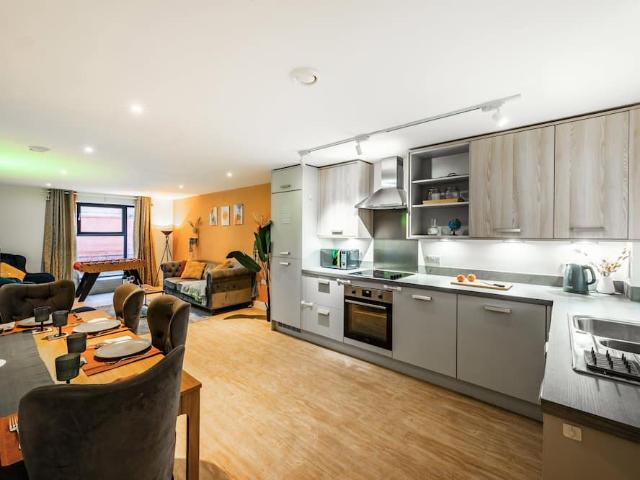 Birmingham, B12 0QD, United Kingdom | 2 bed apartment for rent #160298887 | Rentberry