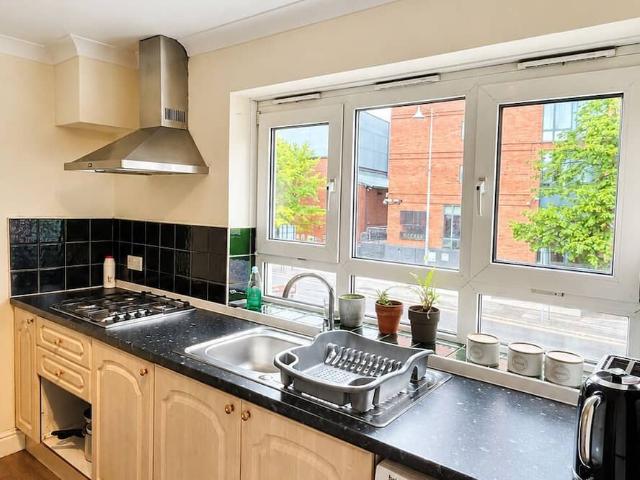 Birmingham, B16 8AJ, United Kingdom | 3 bed apartment for rent #133393646 | Rentberry