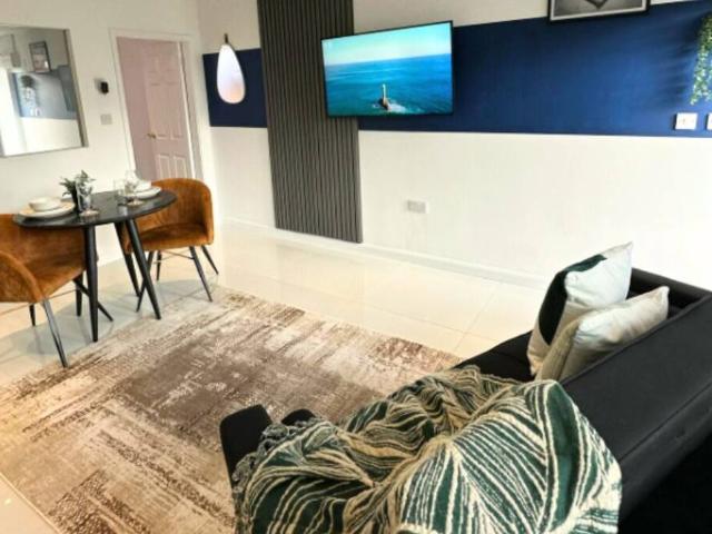 Birmingham, B18 5NB, United Kingdom | 2 bed apartment for rent #164495005 | Rentberry
