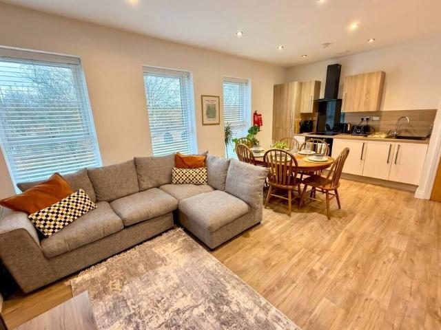 Birmingham, B18 6EA, United Kingdom | 2 bed apartment for rent #166733549 | Rentberry
