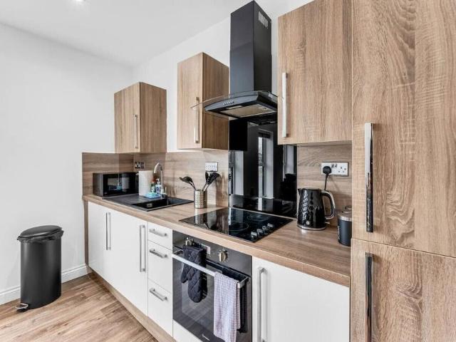 Birmingham, B18 6EE, United Kingdom | 1 bed apartment for rent #164878033 | Rentberry