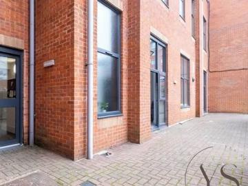 Birmingham, B18 6EW, United Kingdom | 5 bed apartment for rent #154385398 | Rentberry