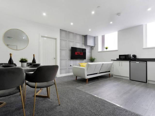 Birmingham, B19 2YT, United Kingdom | 2 bed apartment for rent #147340394 | Rentberry