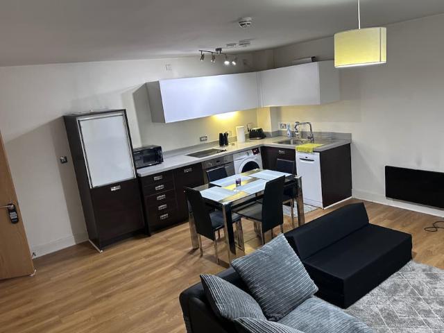 Birmingham, B1 1LP, United Kingdom | 2 bed apartment for rent #172930022 | Rentberry