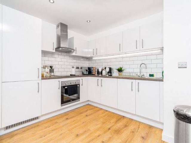Birmingham, B1 2AW, United Kingdom | 2 bed apartment for rent #97090266 | Rentberry