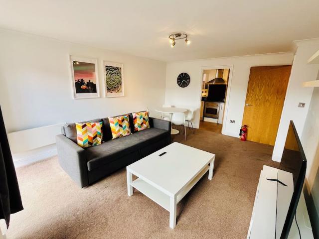 Birmingham, B1 2EJ, United Kingdom | 2 bed apartment for rent #125745009 | Rentberry