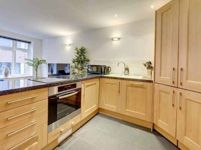 Birmingham, B1 3EE, United Kingdom | 2 bed apartment for rent #165017735 | Rentberry