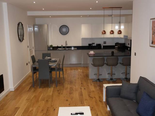 Birmingham, B1 3EW, United Kingdom | 3 bed house for rent #121510466 | Rentberry