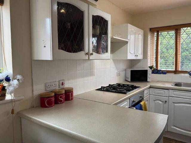 Birmingham, B27 7BA, United Kingdom | 1 bed house for rent #149848199 | Rentberry