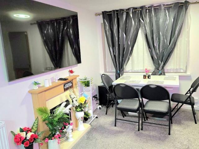 Birmingham, B26 2AR, United Kingdom | 3 bed house for rent #176020121 | Rentberry