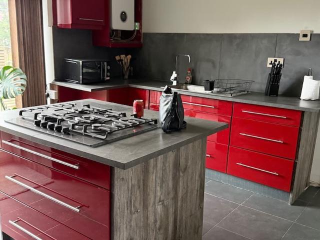 Birmingham, B28 8PA, United Kingdom | 3 bed apartment for rent #165608861 | Rentberry