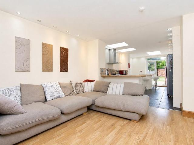 BIRMINGHAM B29 6 bed house to rent £433 pcm £100 pw
