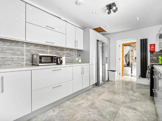 Birmingham, B29 7EN, United Kingdom | 6 bed house for rent #95875655 | Rentberry