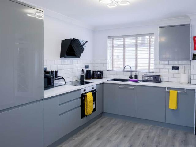 Birmingham, B31 4JQ, United Kingdom | 3 bed house for rent #107070124 | Rentberry