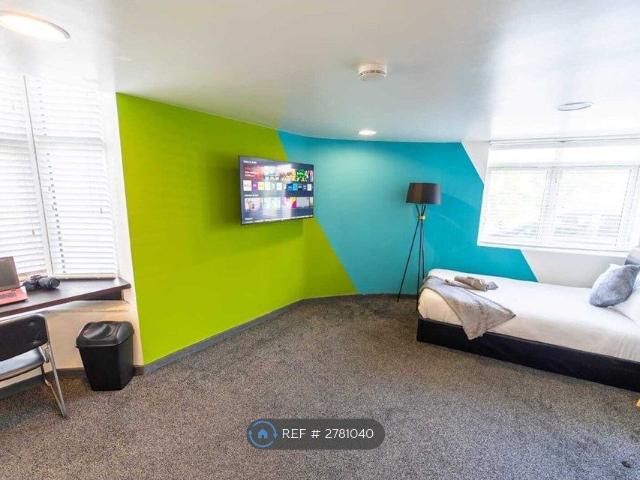 Birmingham, Birmingham B29, Studio to rent, £1,200 pcm | PrimeLocation