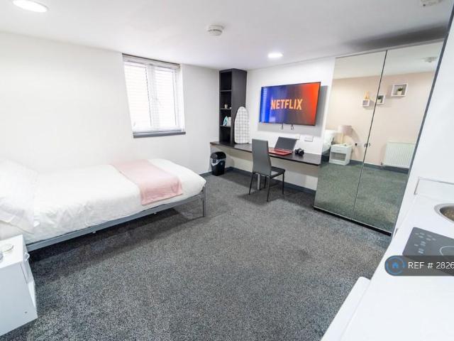 Birmingham, Birmingham, B29 Studio to rent £1,150 pcm £265 pw