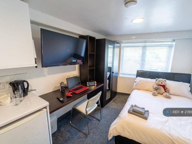 Birmingham, Birmingham, B29 Studio to rent £1,150 pcm £265 pw