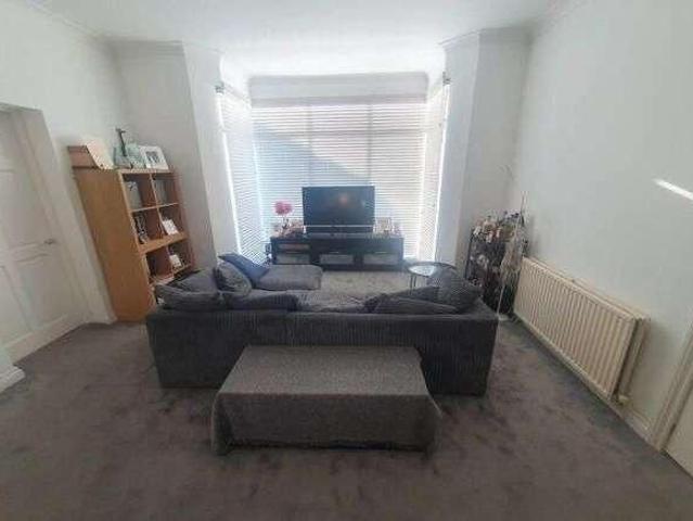 Birmingham Road, Oakhurst Grange, B72