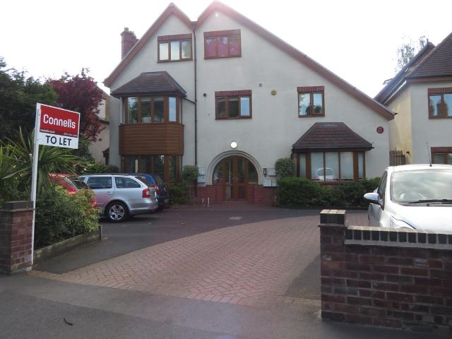 Birmingham Road, Sutton Coldfield B72, 2 bed flat to rent, £1,300 pcm | PrimeLocation