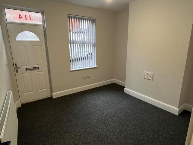 Birrell Road, Nottingham NG7 2 bed terraced house to rent £950 pcm £219 pw