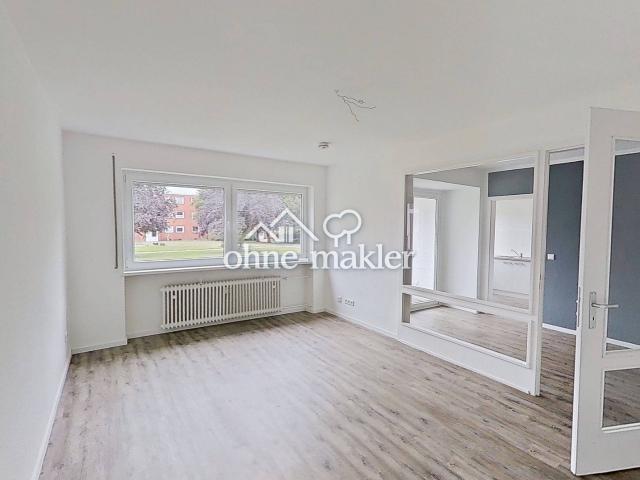 Bis zu 3 NKM FREI* Charmante 3 Zimmer Erdgeschosswohnung mit LOGGIA und EBK