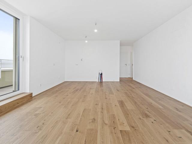 Bis zu 10% Preisnachlass! 3 Zimmer Dachgeschoßwohnung mit Fernblick | Süd Ost Ausrichtung | Rundum Terrasse | Provisionsfrei