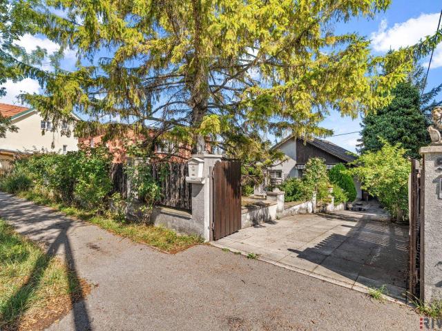 Bisamberg I charmantes Einfamilienhaus I Gartenhütte I rund 420m² Grundstücksfläche I Ausbau möglich I zwischen Korneuburg und Langenzersdorf